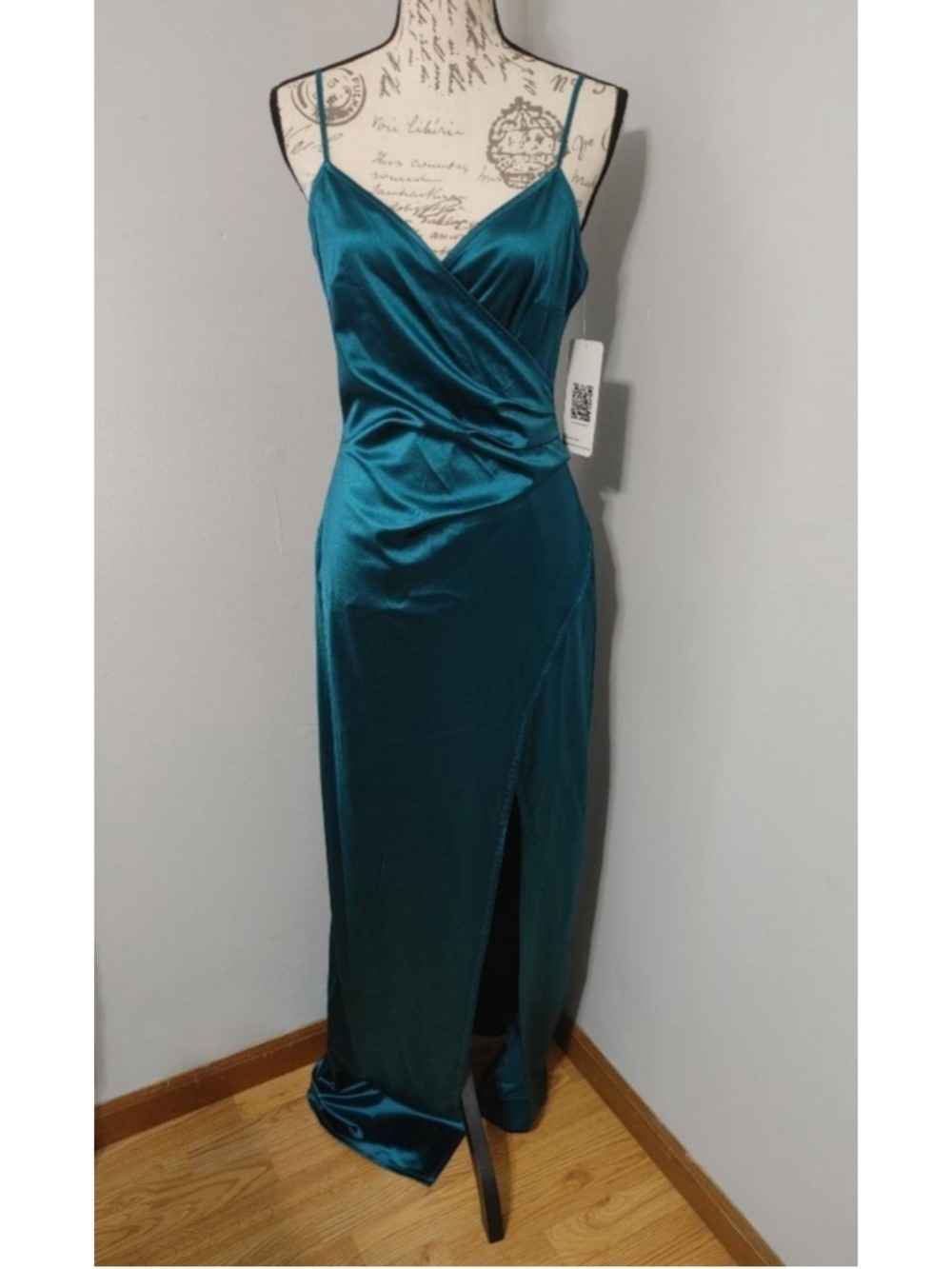 Women's Emerald Sundae Emerald Green Satin Sheath Slip V Wrap Dress with Slit *M